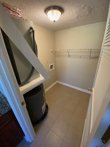 626 Castlegate Dr, Nashville, TN 37217