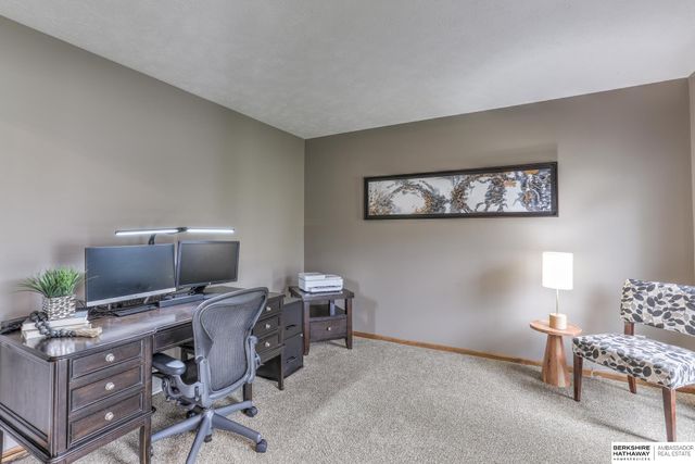 18918 Lillian Street, Omaha, NE 68136