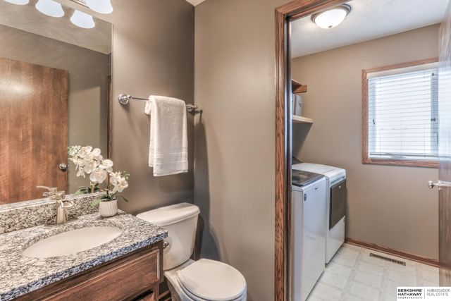 18918 Lillian Street, Omaha, NE 68136