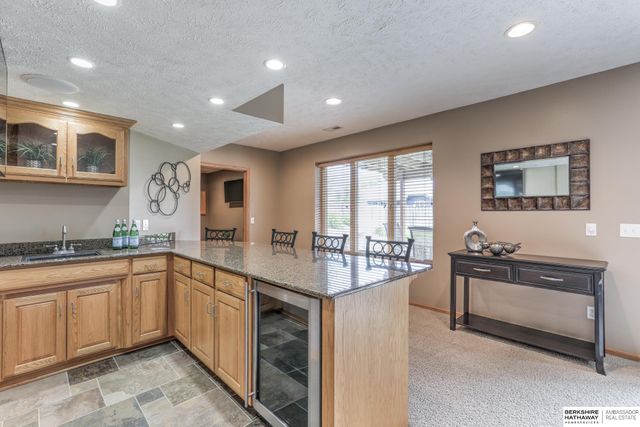 18918 Lillian Street, Omaha, NE 68136