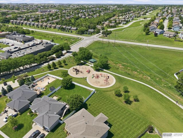 18918 Lillian Street, Omaha, NE 68136