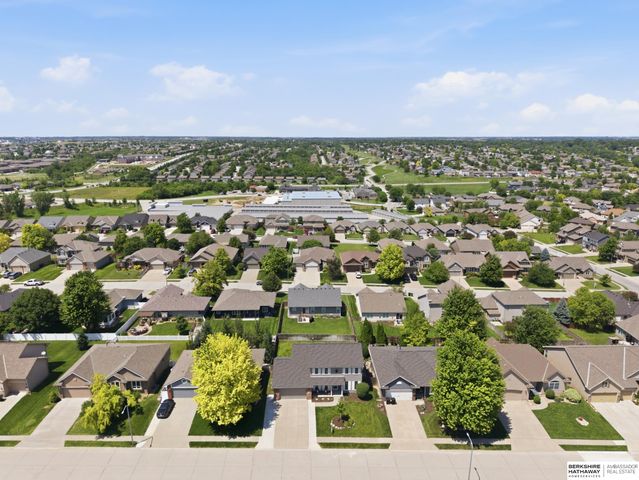 18918 Lillian Street, Omaha, NE 68136