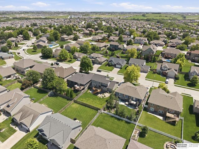 18918 Lillian Street, Omaha, NE 68136