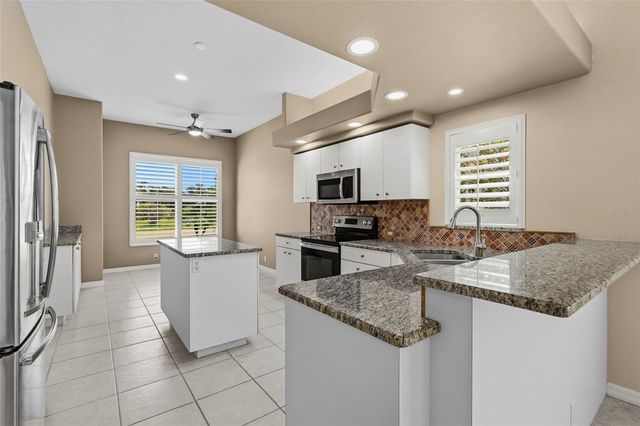7161 DREWRYS BLUFF, Bradenton, FL 34203