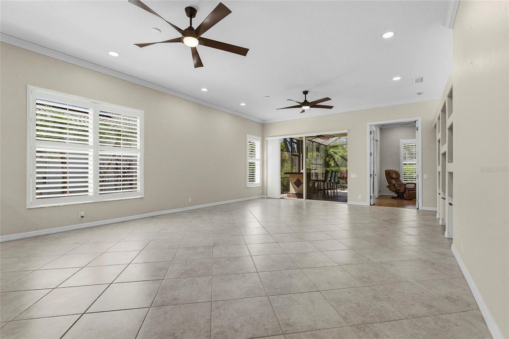 Image 20 of property listing at 7161 DREWRYS BLUFF, Bradenton, FL 34203
