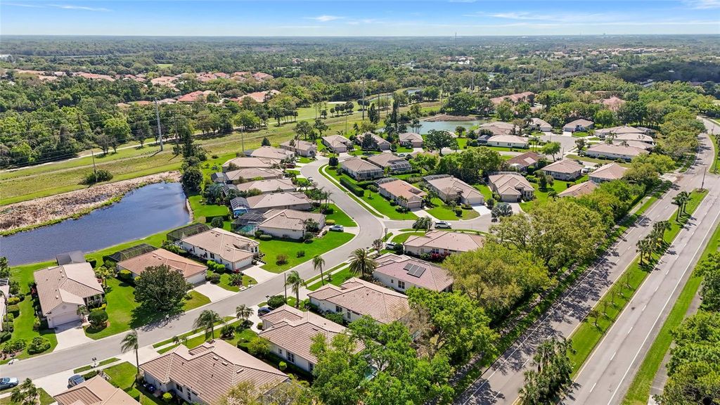 Image 49 of property listing at 7161 DREWRYS BLUFF, Bradenton, FL 34203