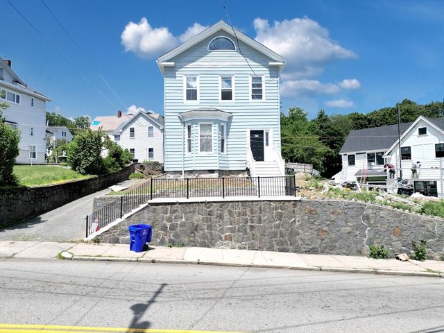 419 Poplar Street, Boston, MA 02131