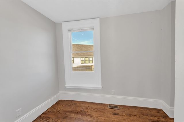 419 Poplar Street, Boston, MA 02131