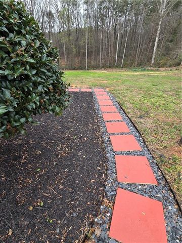 1012 Highway 332, Pendergrass, GA 30567