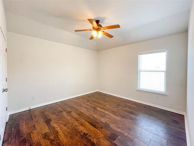 2050 Intrepid DR, Buda, TX 78610