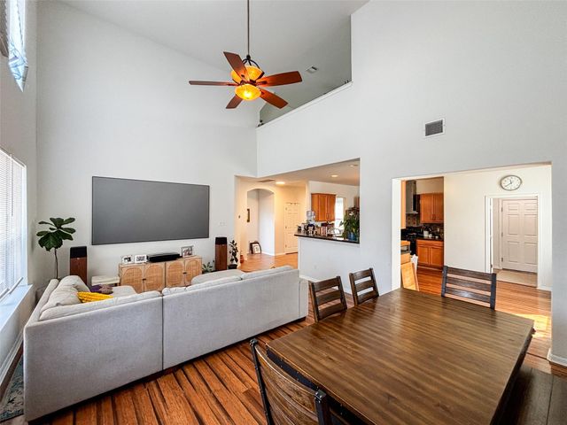 2050 Intrepid DR, Buda, TX 78610