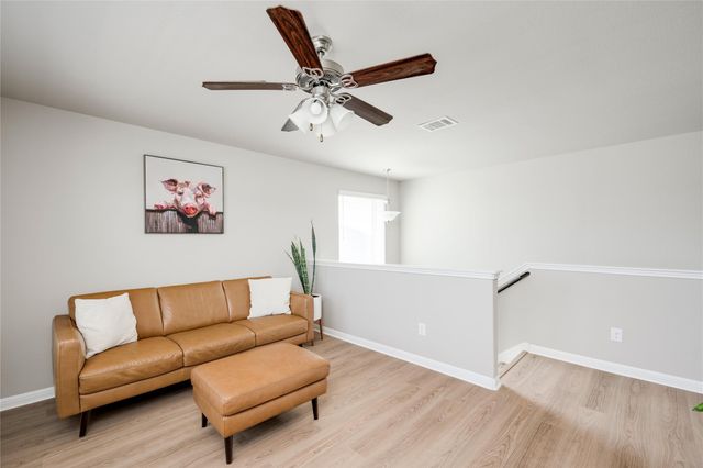 709 Tinton Falls LN, Pflugerville, TX 78660