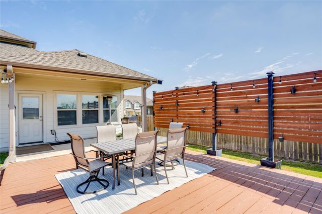 709 Tinton Falls LN, Pflugerville, TX 78660