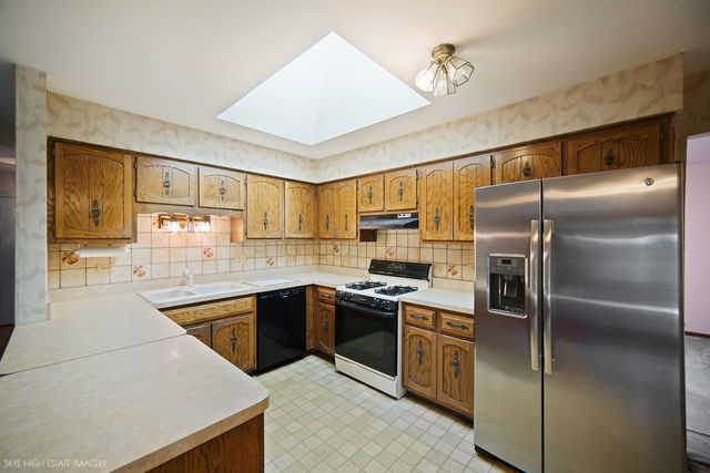 13603 S 84th Avenue, Orland Park, IL 60462
