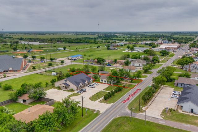 205 W Main Street, Gunter, TX 75058