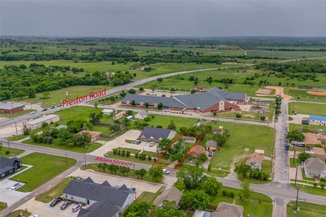 205 W Main Street, Gunter, TX 75058