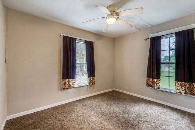 205 W Main Street, Gunter, TX 75058
