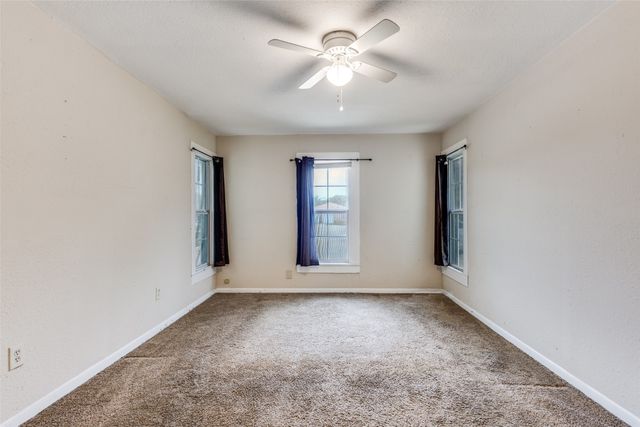 205 W Main Street, Gunter, TX 75058