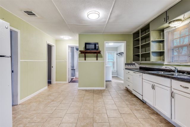 205 W Main Street, Gunter, TX 75058