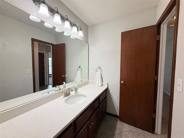 13300 Red Canyon Road, Edmond, OK 73013