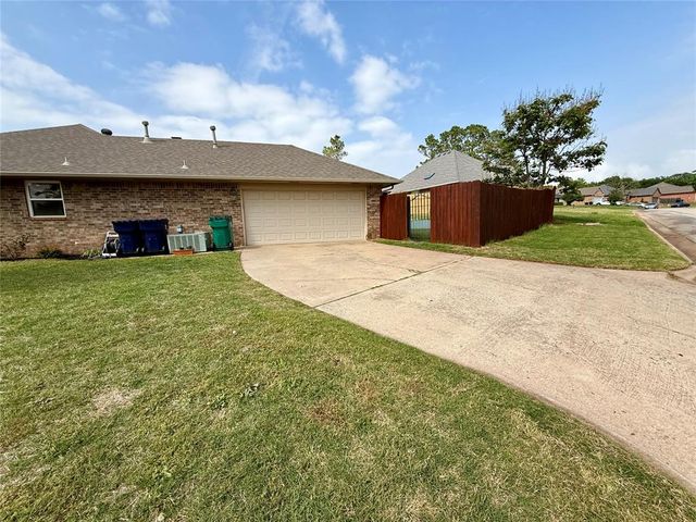 13300 Red Canyon Road, Edmond, OK 73013