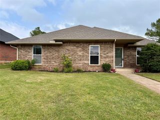13300 Red Canyon Road, Edmond, OK 73013