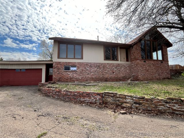 4450 W Lakeshore Run, Cleveland, OK 74020