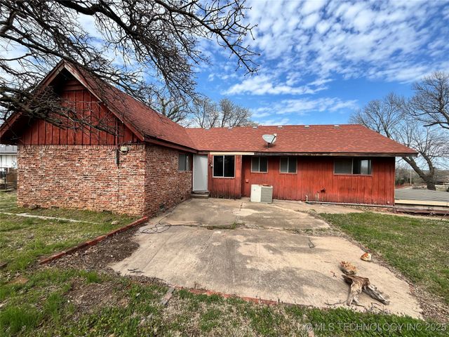 4450 W Lakeshore Run, Cleveland, OK 74020
