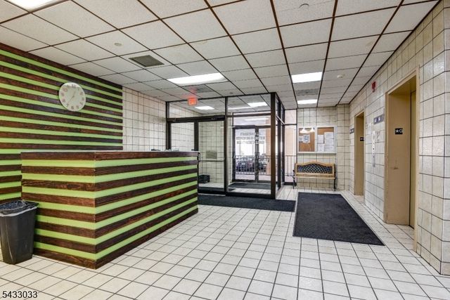 10 N Wood Ave 418, Linden City, NJ 07036