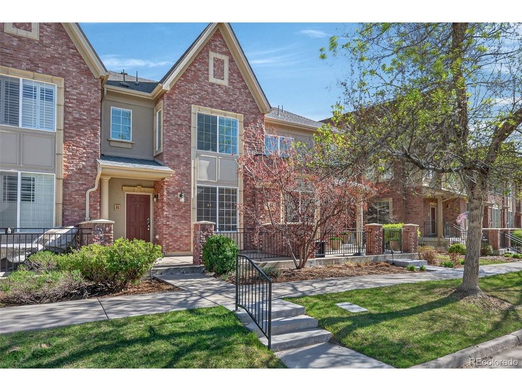 900 Bristle Pine Cir B, Highlands Ranch, CO 80129