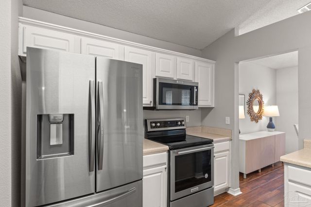 5561 Fawn Ridge Dr, Gulf Breeze, FL 32563