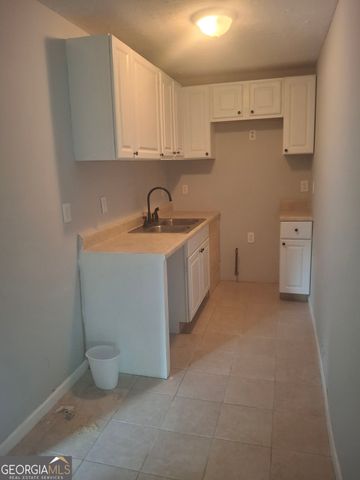 5709 Satterfield Drive, Macon, GA 31206