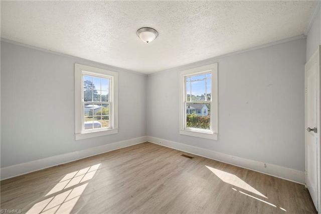 4869 Monte Vista Street, Winston-salem, NC 27105