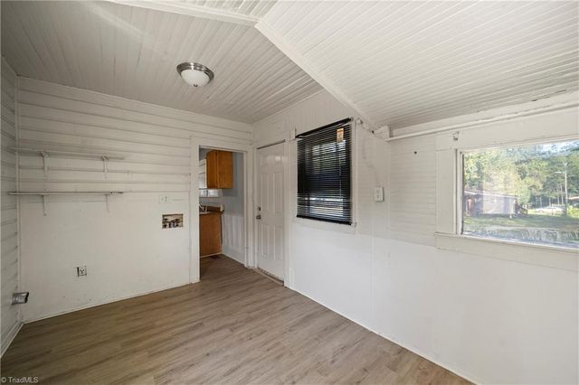 4869 Monte Vista Street, Winston-salem, NC 27105