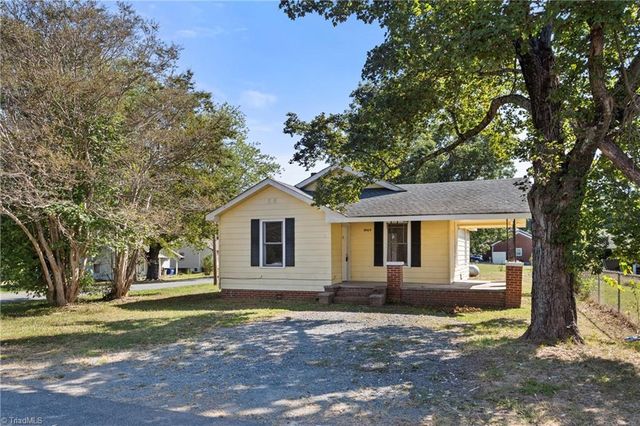 4869 Monte Vista Street, Winston-salem, NC 27105