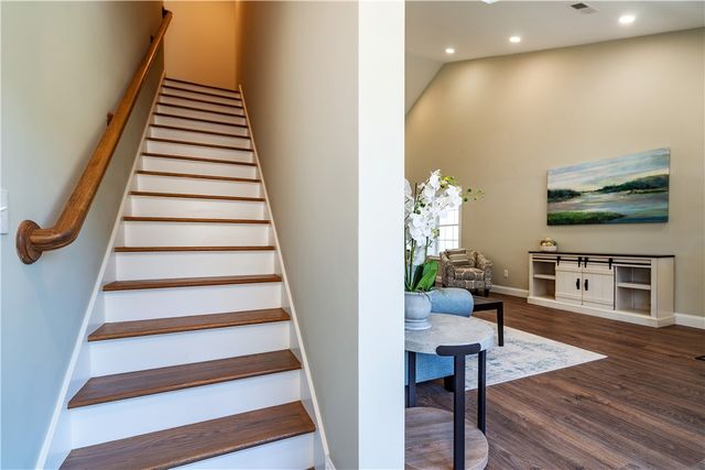 13 Fieldstone Way, Johnston, RI 02919