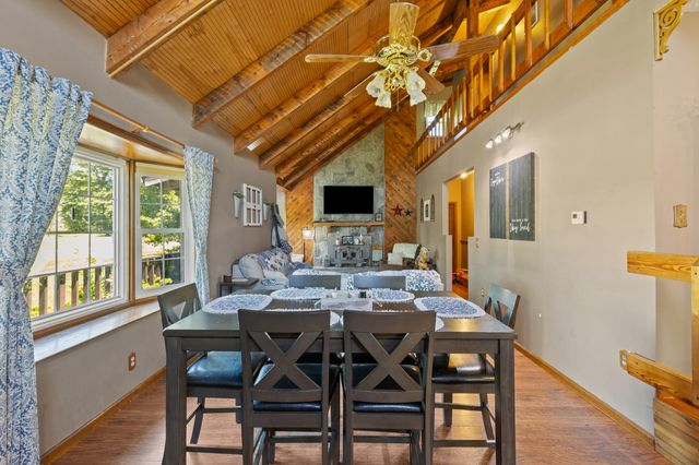 285 W Railroad Street, Stanton, KY 40380