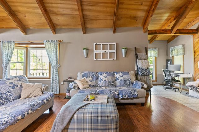 285 W Railroad Street, Stanton, KY 40380