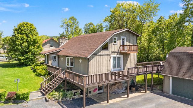 285 W Railroad Street, Stanton, KY 40380