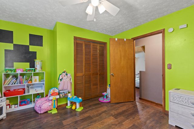 285 W Railroad Street, Stanton, KY 40380