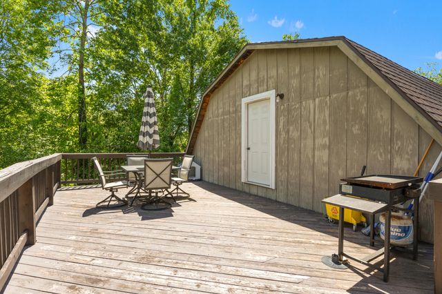 285 W Railroad Street, Stanton, KY 40380