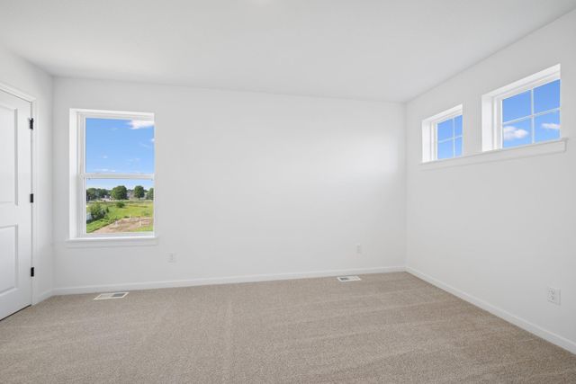 1473 Philipp Way, Shakopee, MN 55379