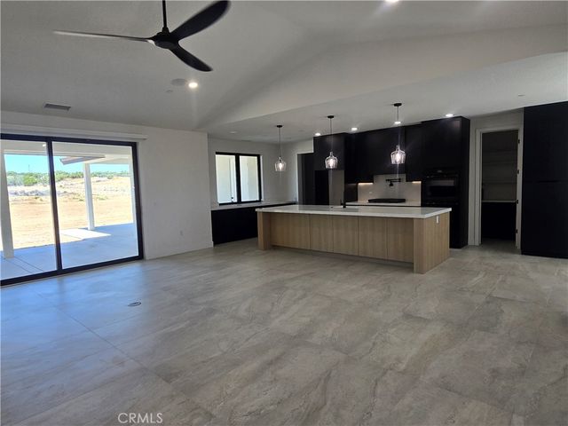 6224 Outpost, Oak Hills, CA 92344