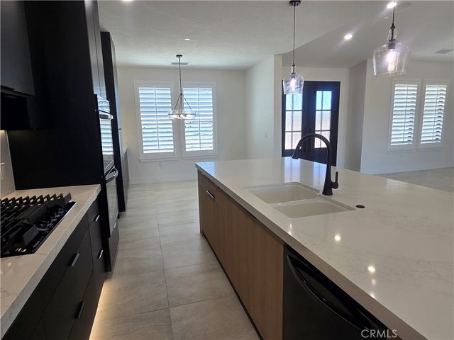 6224 Outpost, Oak Hills, CA 92344