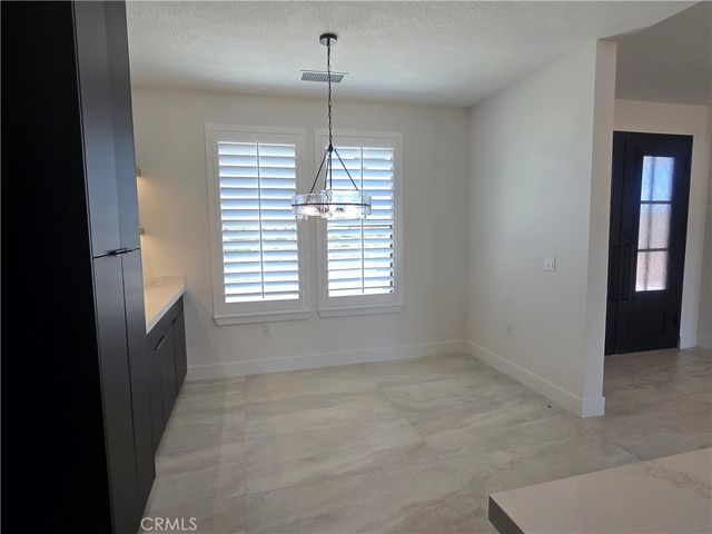 6224 Outpost, Oak Hills, CA 92344