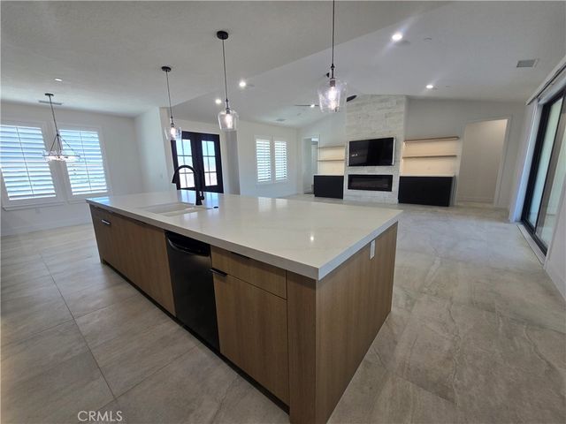 6224 Outpost, Oak Hills, CA 92344