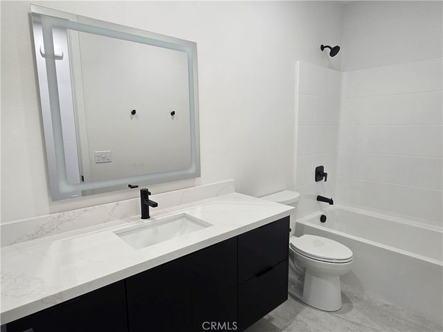 6224 Outpost, Oak Hills, CA 92344