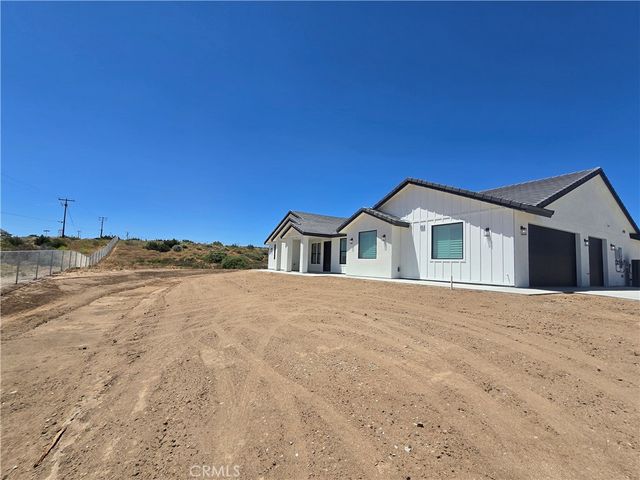 6224 Outpost, Oak Hills, CA 92344