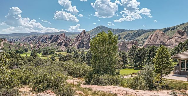 8871 Whiteclover Street, Littleton, CO 80125