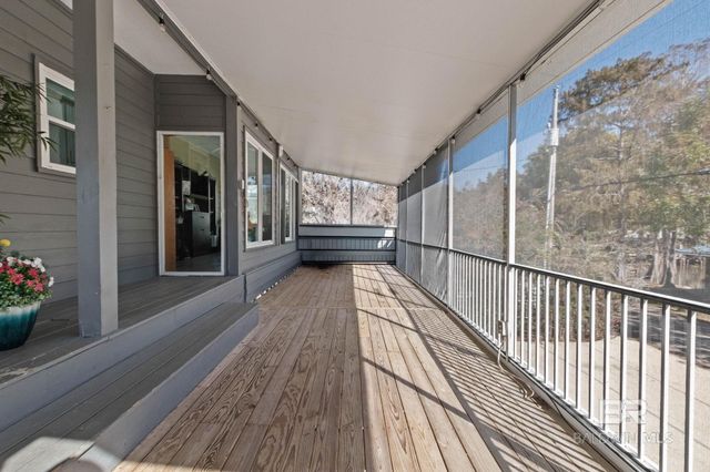 41997 Bayou Road, Bay Minette, AL 36507